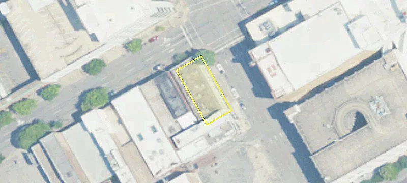 228 18th N St