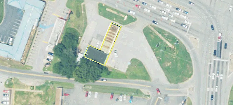 1921 Mcfarland Blvd