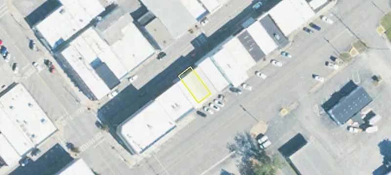 215 1st E Ave
