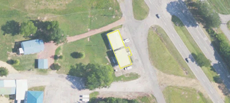 9238 Hwy 31st N
