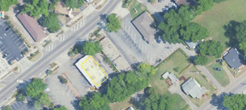 968 Main St
