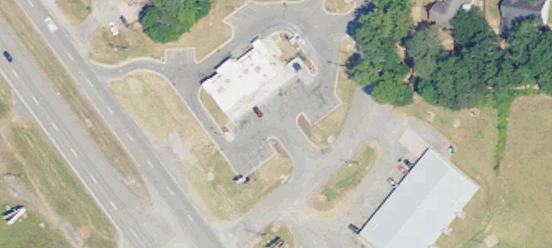 100 Peter Ln