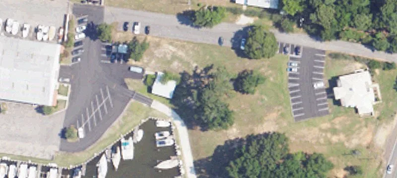 825 Section St