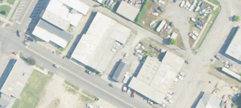 8216 Pkwy Dr