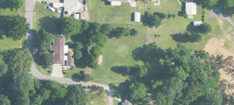 2209 Leonard Ln