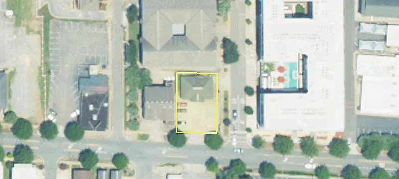 910 Red Drew Ave