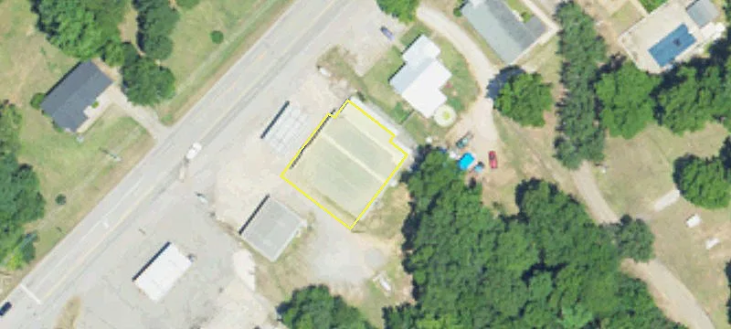 15897 Hwy 216