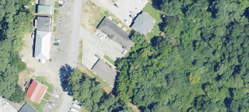 105 Pineview St