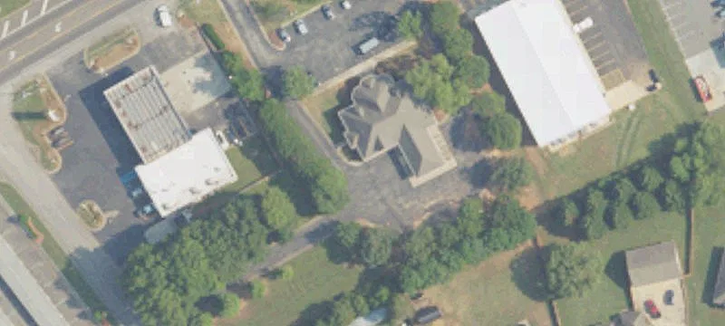 1590 Winchester NE Rd