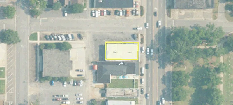 221 Mckenzie St