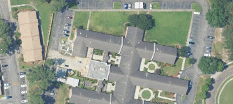 3104 Dauphin Sq Connector