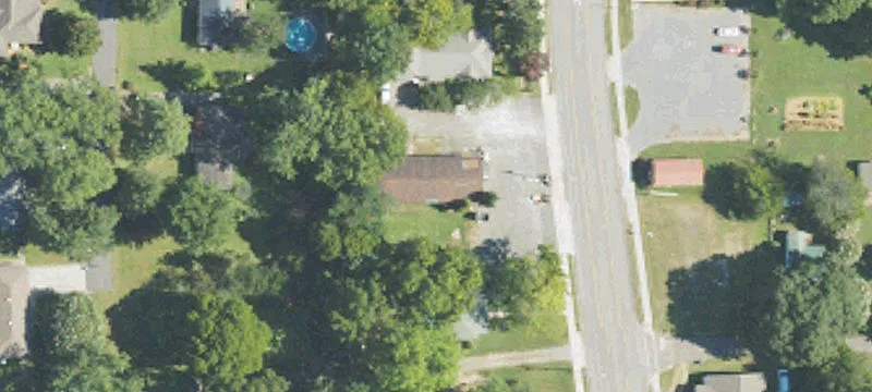 5587 Main St