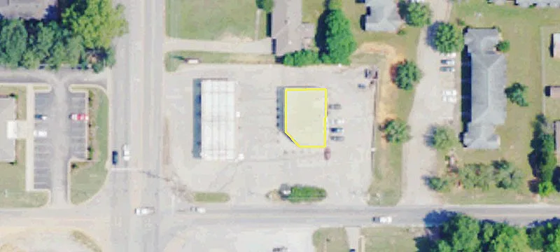 3702 Cloverdale Rd