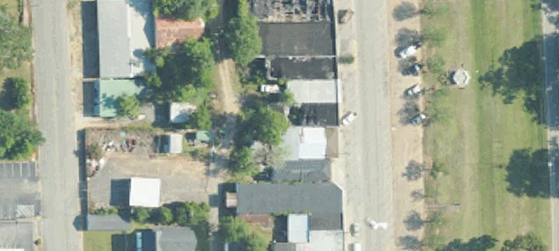 19195 Main St
