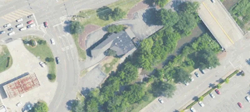 501 Shades Crk Pkwy