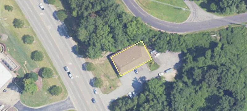 1000 Forrest Pl