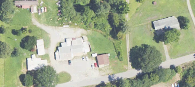 987 Halls Chapel Rd