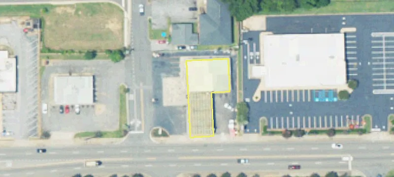 2900 University E Blvd