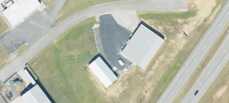 1535 Market NE Dr