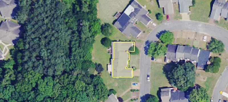 223 Hillsboro Cir