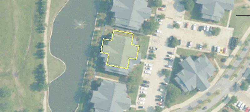 20050 Oak E Rd