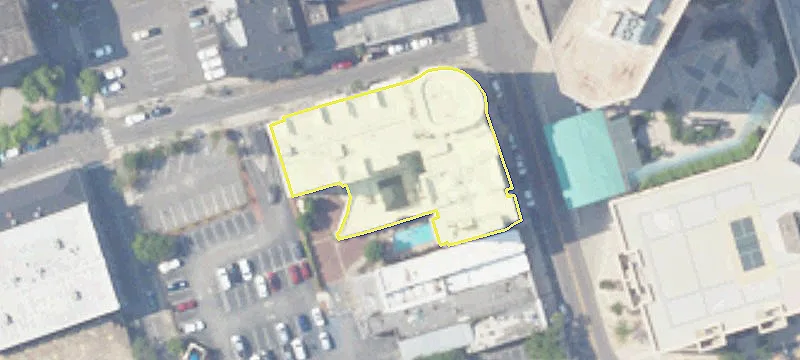 62 Royal St