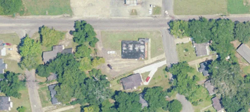3402 Doris Cir