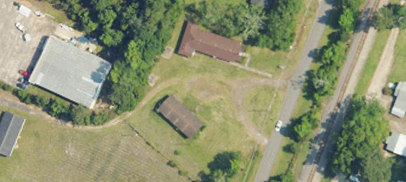 19285 Old Hwy 43