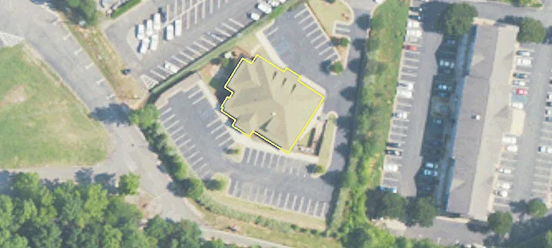 121 Bishop Cir