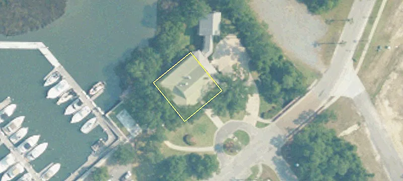 4700 Main St