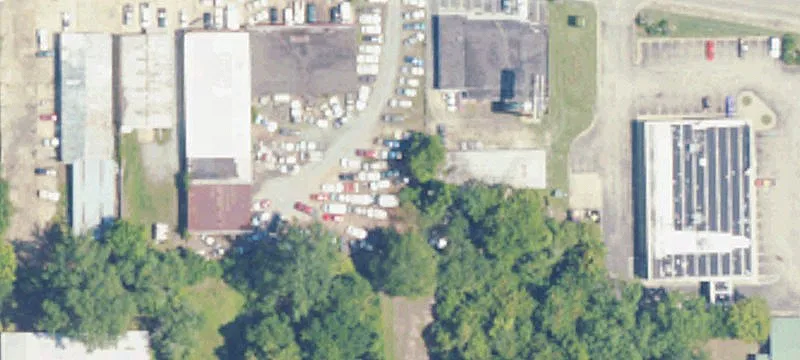 338 Es Blvd