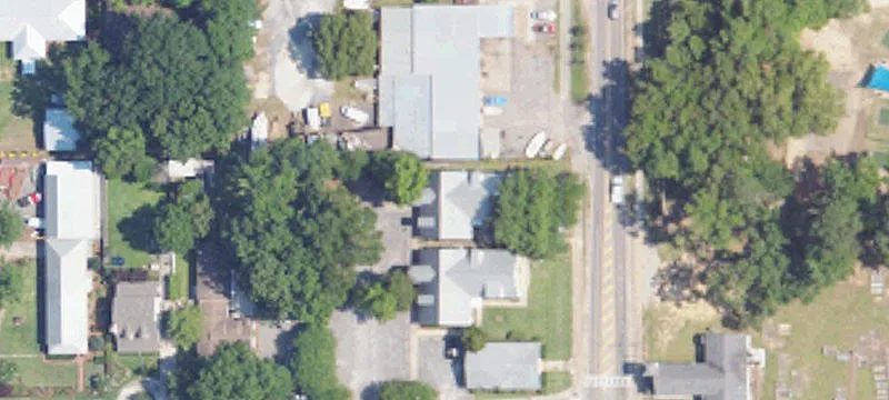 1905 Main St