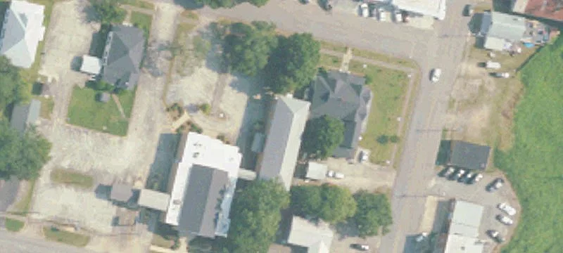 301 King St