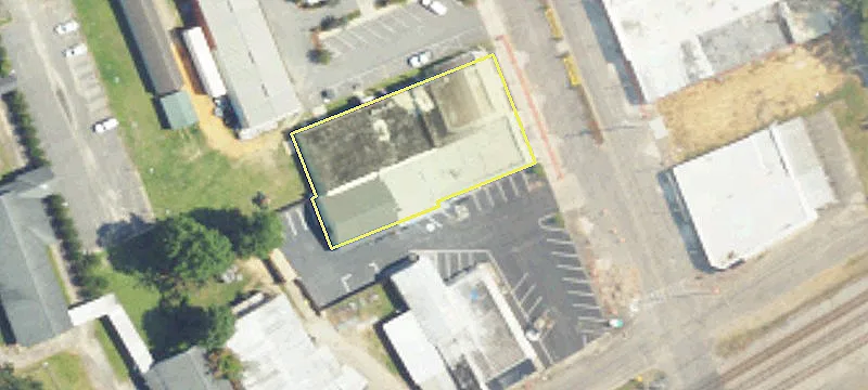 15 Hand Ave