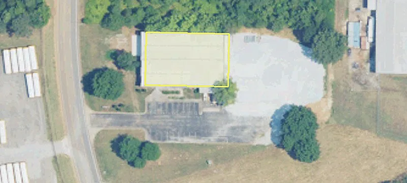 240 Westchester Dr