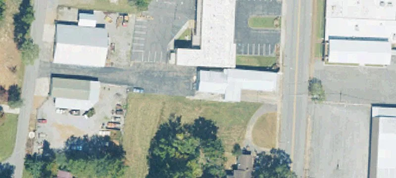 124 Main St