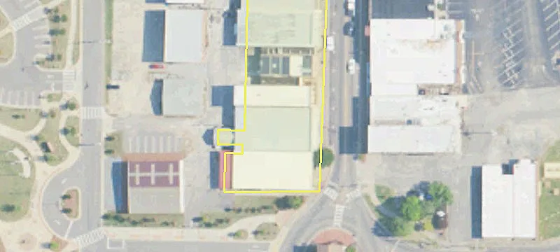 114 Main St