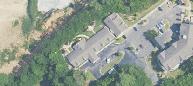 3740 Eagle Dr
