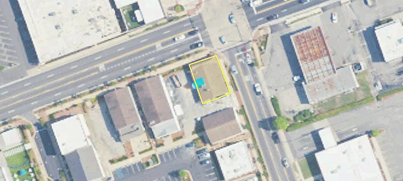 201 Main St
