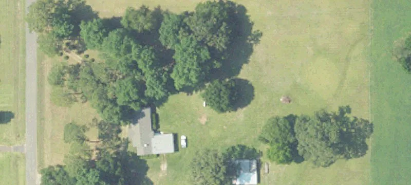 820 Cemetery Rd