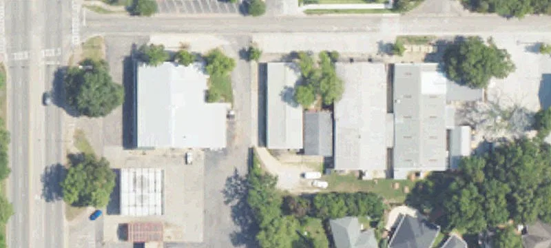 906 Nichols Ave