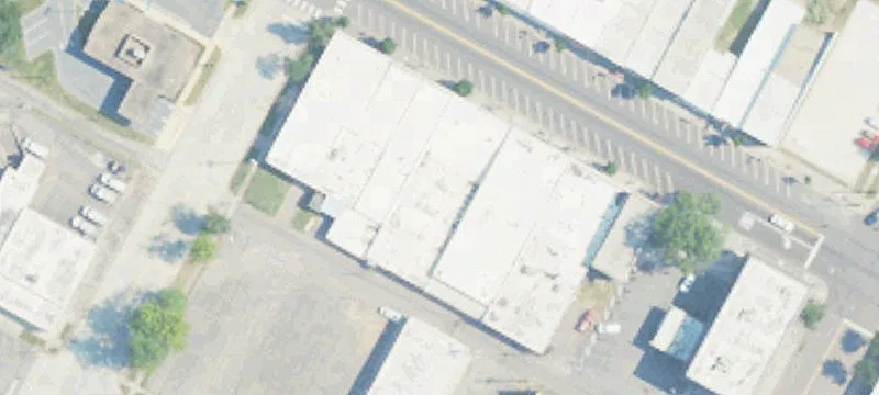 8015 Pkwy Dr