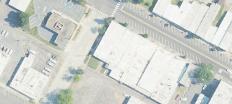 8001 Pkwy Dr