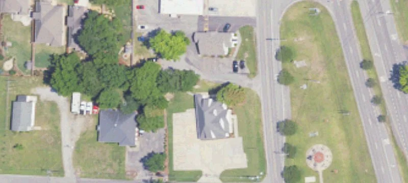 1312 Main St