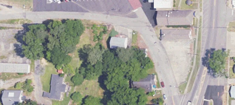100 2nd W St