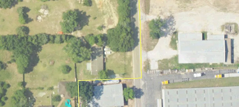 5880 Middle Rd