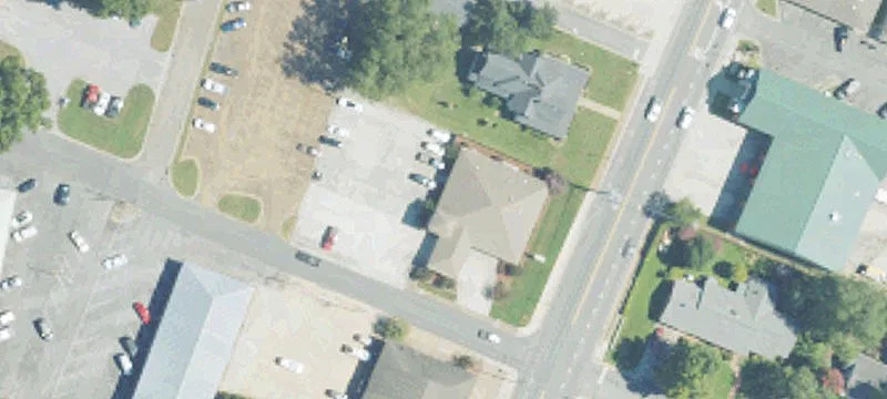215 Broad St
