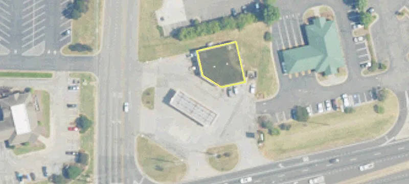 8002 Hwy 72nd W