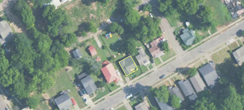 28 3rd S Ave