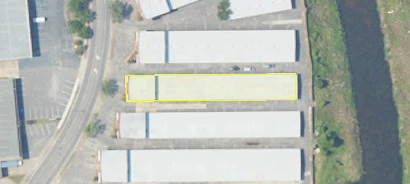 771 Lakeside Dr